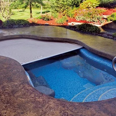Under Track pool cover system